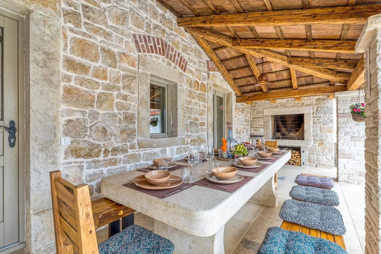 Rustic Villa Kata With Outdoor Pool In Sveti Lovrec Selina 0*,  Hırvatistan